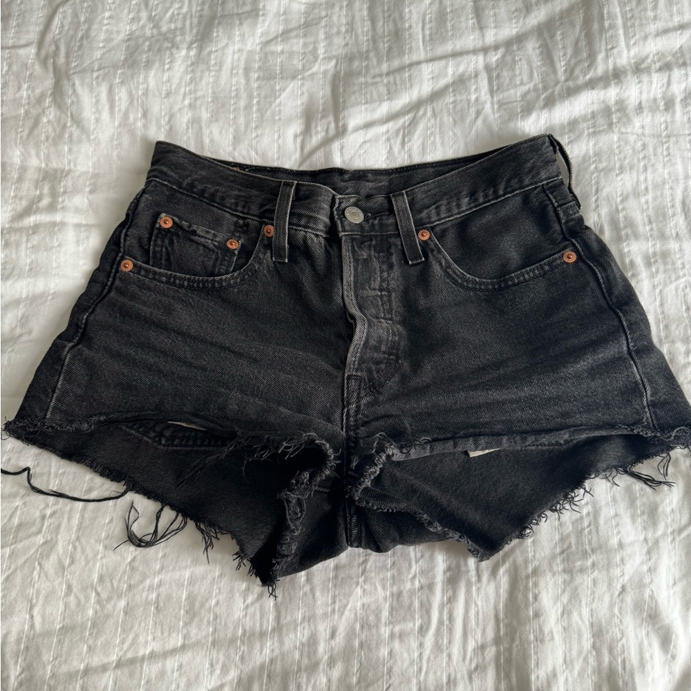Levi’s shorts